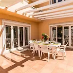 וילה Quinta Da Marinha Ii