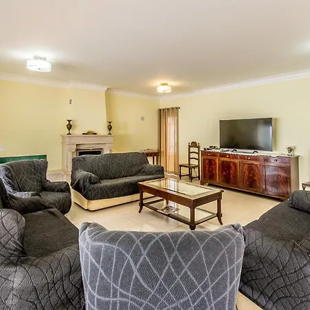 Villa Quinta Da Marinha Ii