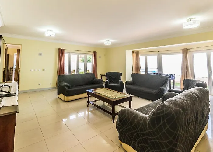 Quinta Da Marinha Ii Villa *