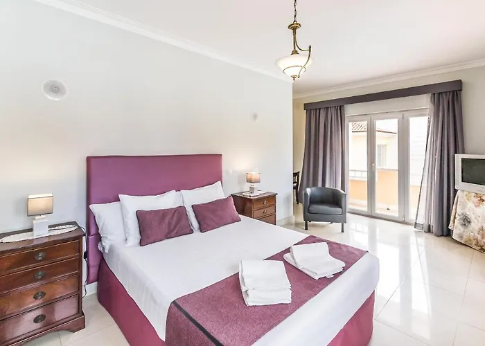 Quinta Da Marinha Ii * Cascais