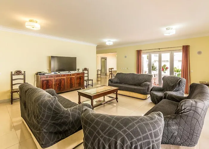 Villa Quinta Da Marinha Ii *